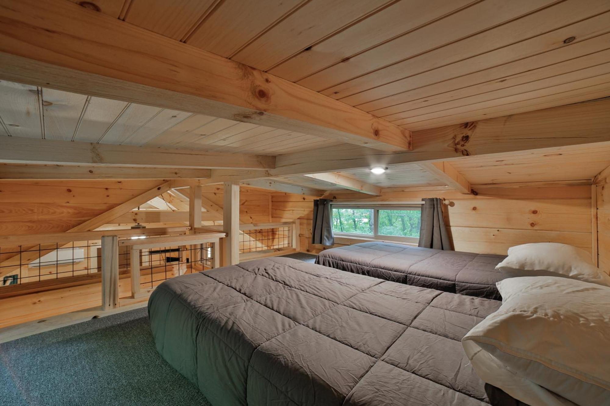 Tiny Cabin Village Private Hot Tub Lynda Cabin Chattanooga Bagian luar foto