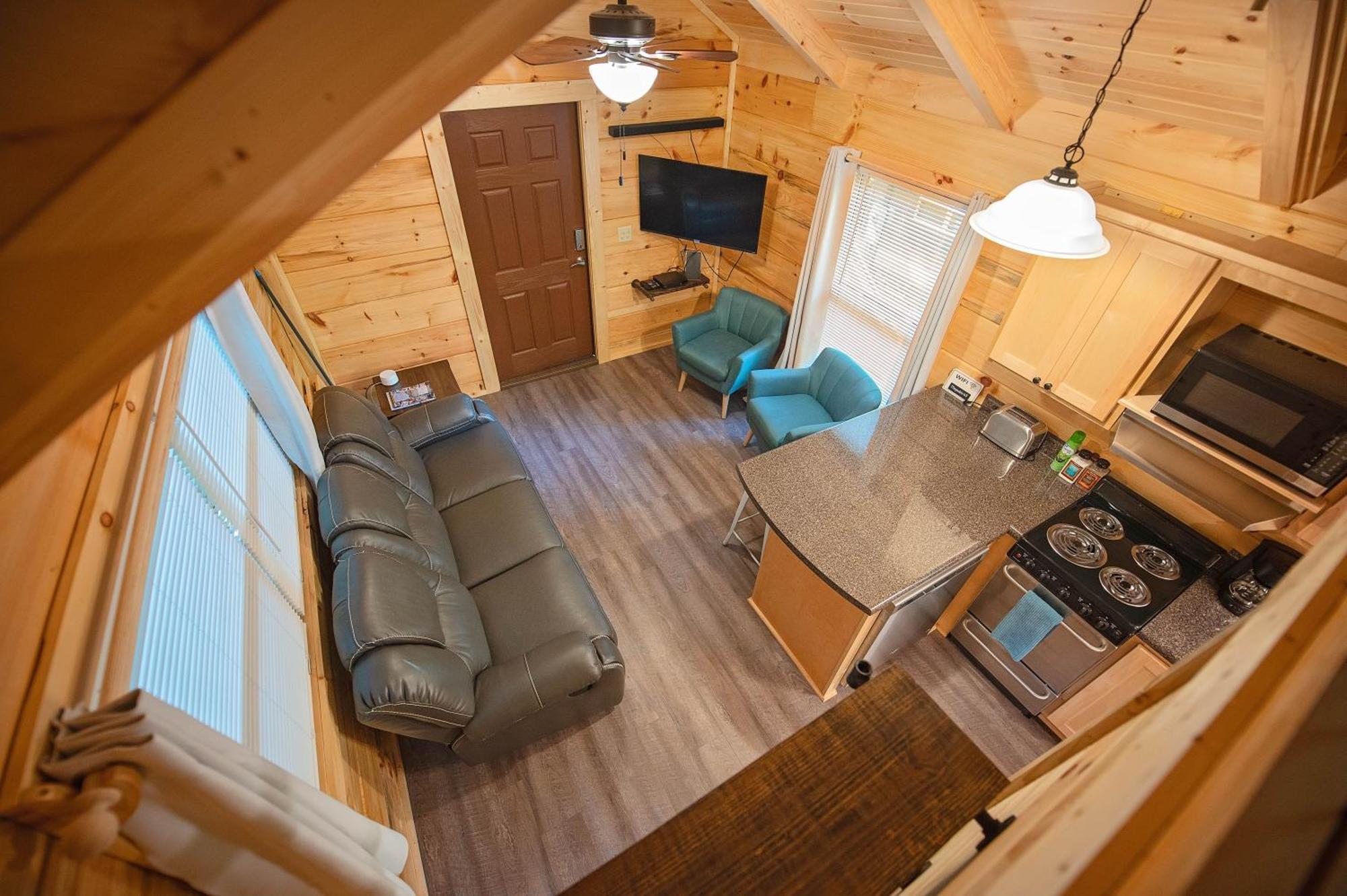 Tiny Cabin Village Private Hot Tub Lynda Cabin Chattanooga Bagian luar foto
