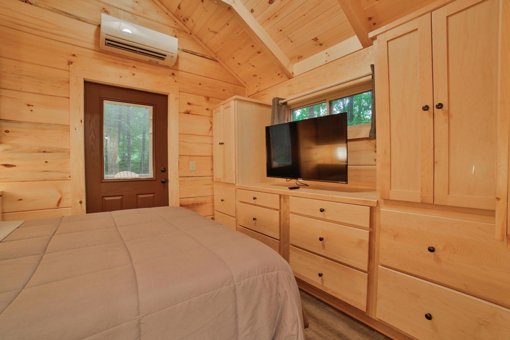 Tiny Cabin Village Private Hot Tub Lynda Cabin Chattanooga Bagian luar foto