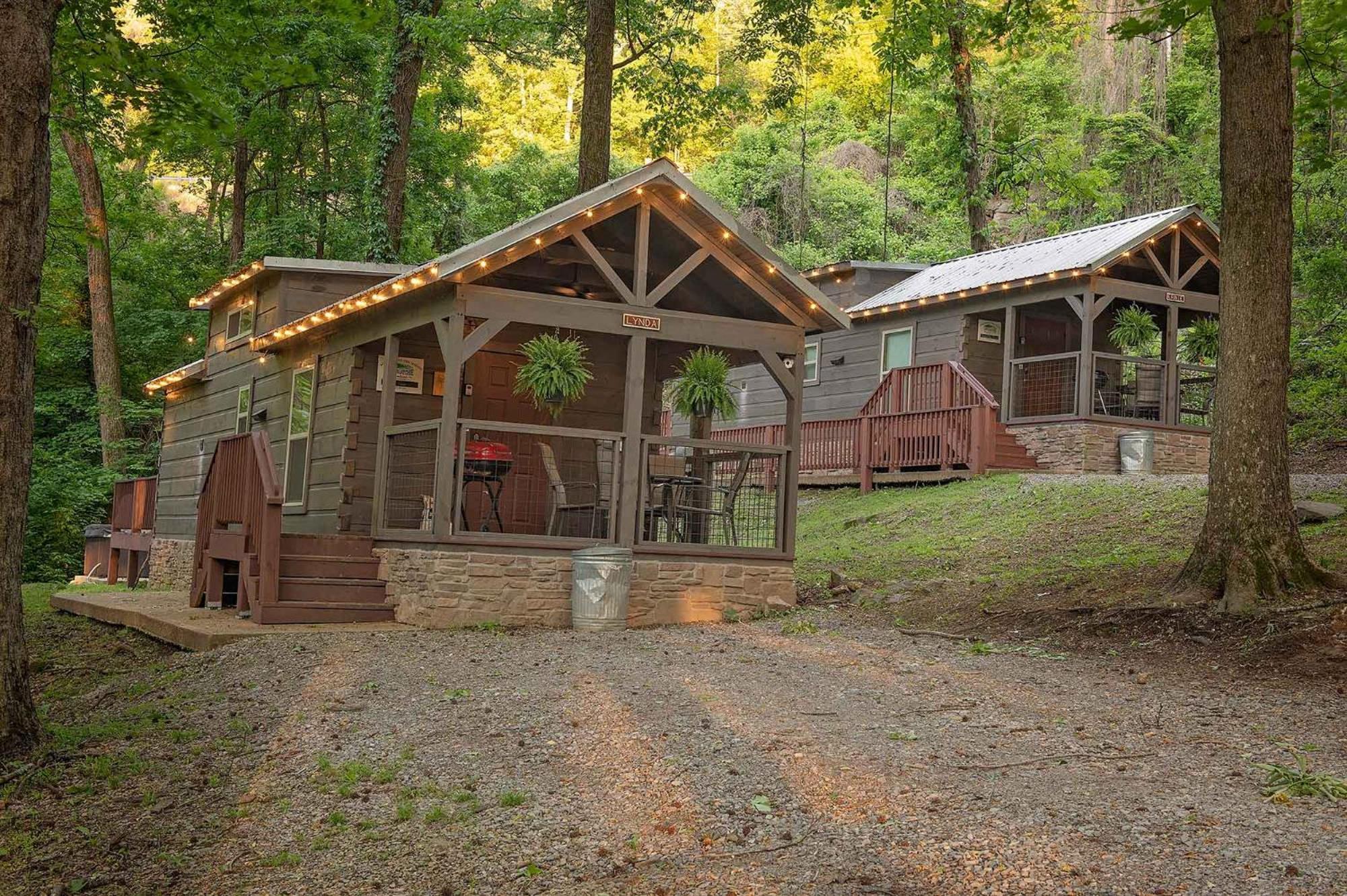 Tiny Cabin Village Private Hot Tub Lynda Cabin Chattanooga Bagian luar foto